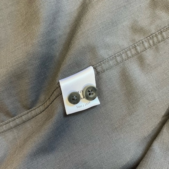 Untuckit Gray Long Sleeve Button Up Tall Slim Dress Shirt - Picture 4 of 7